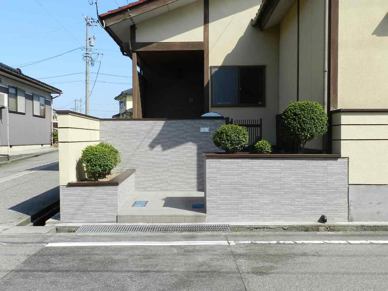 タイル貼り 塀 射水市 富山県 エクステリア 外構 庭工房sekitoh