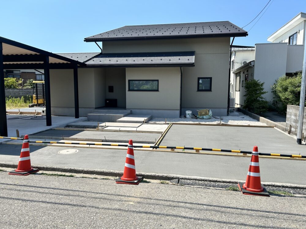 コンクリート　養生