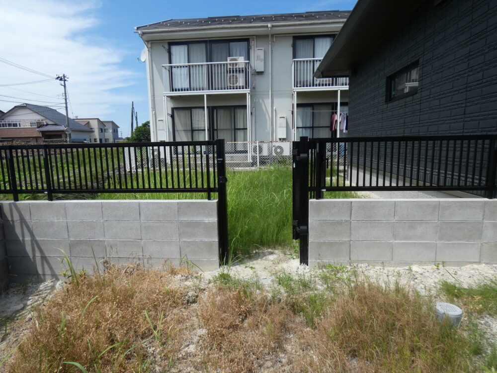 門扉とフェンス